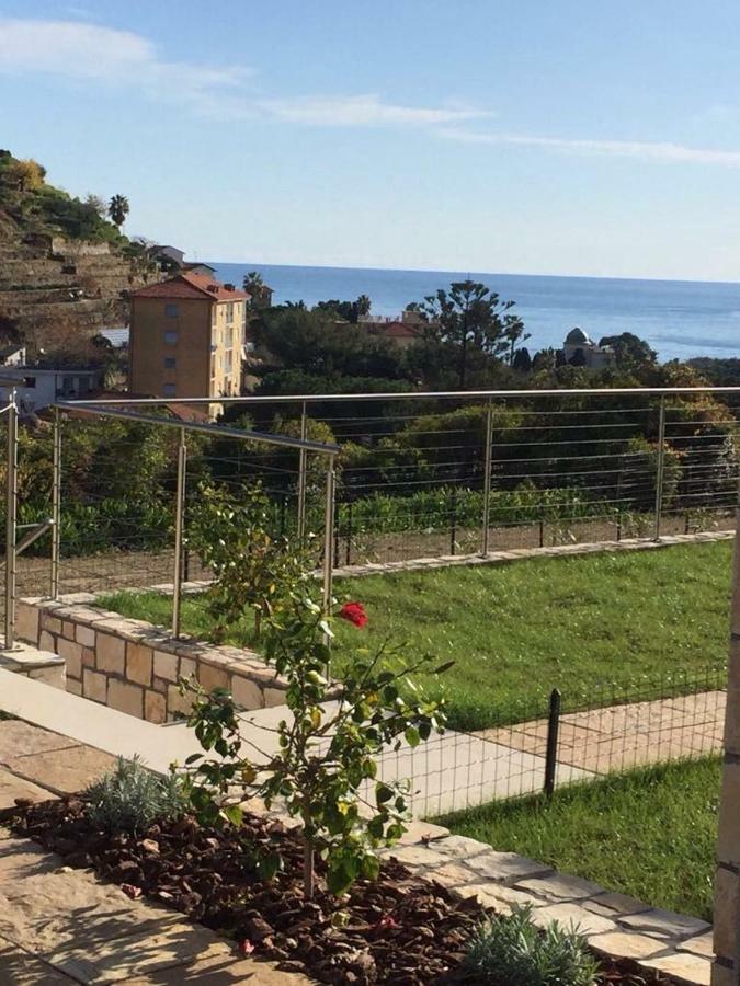 Casaluna Ventimiglia Exterior foto