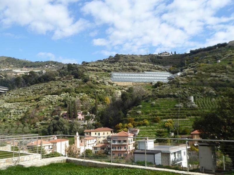 Casaluna Ventimiglia Exterior foto